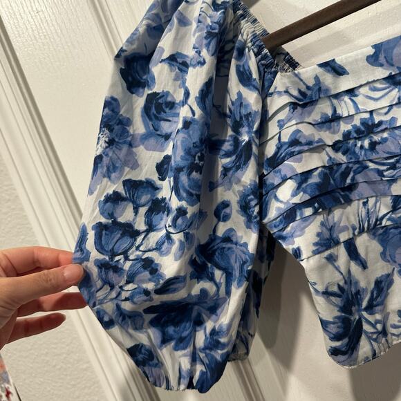 ABERCROMBIE & FITCH BLUE FLORAL PUFF SLEEVE RUCHED CROP TOP SIZE XS - Picture 4 of 6